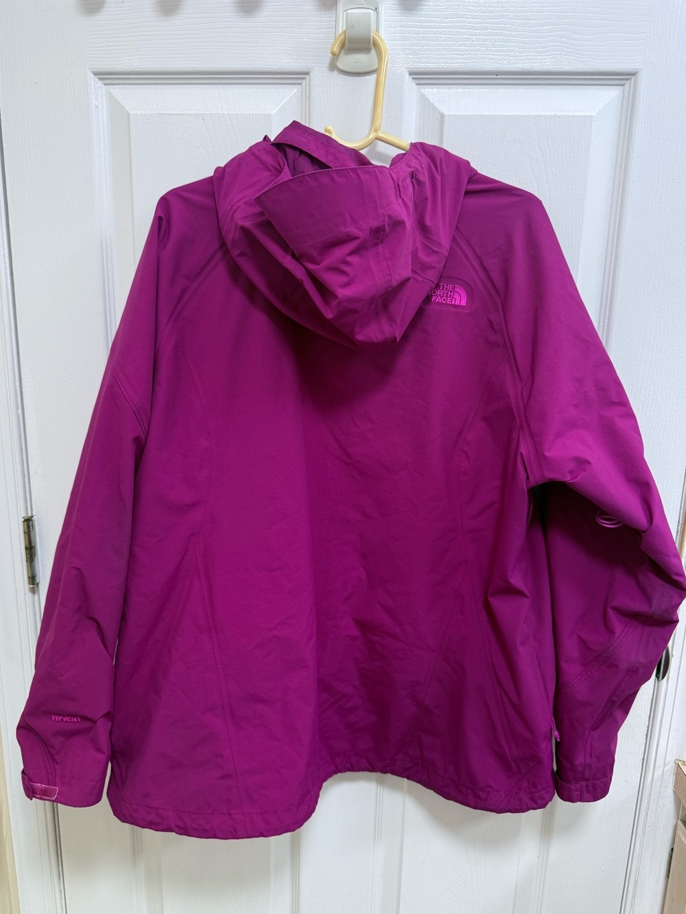 The North Face Women's HyVent Full Zip Magenta Hooded Shell Jacket, Size XXL - Picture 6 of 10